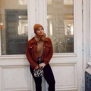 Meet your Posher, Lillian